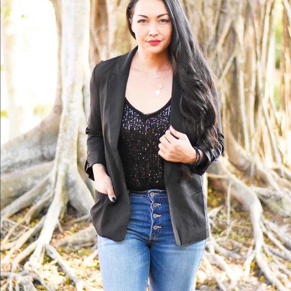 🚨1 Medium left! 3/4 Sleeve Black Blazer - Picture 4 of 5